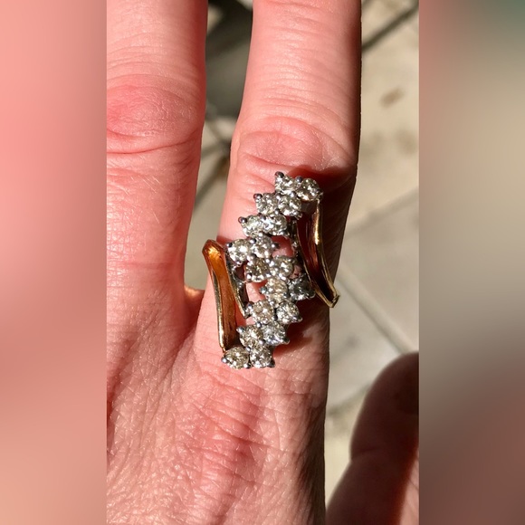 2.16 Carat Diamond 14 Karat Yellow Gold Ring - Picture 3 of 9